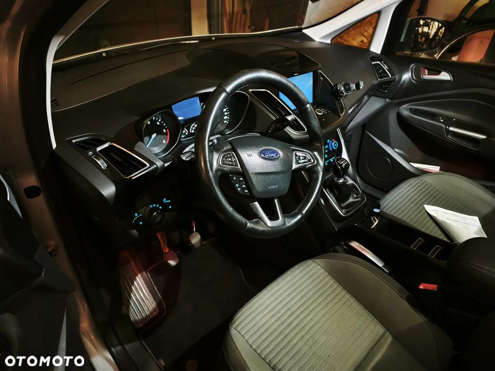 Ford C-MAX 1.5 TDCi Start-Stop-System Titanium - 16