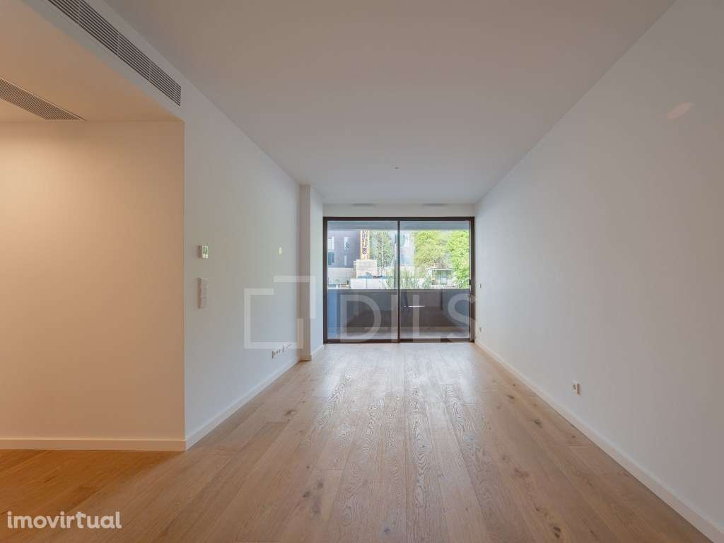 Apartamento T2 com varanda e lugar duplo de garagem, em Vila Nova d... - Grande imagem: 3/39