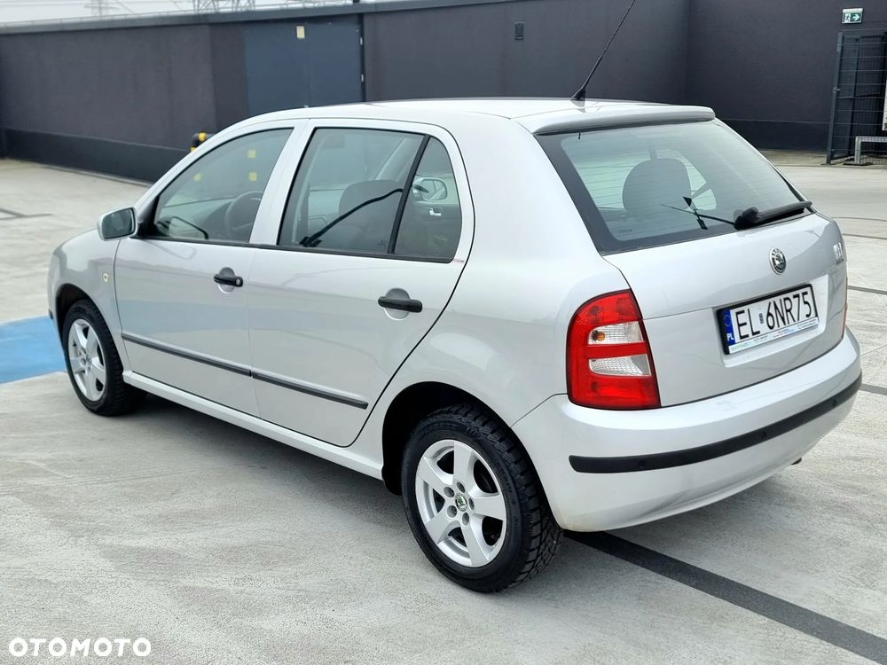 Skoda Fabia 1.4 16V Automatik Sport - 4