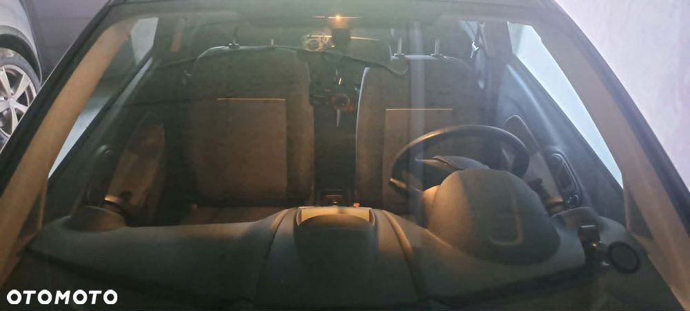 Ford Fiesta 1.25 Champions Edition - 28