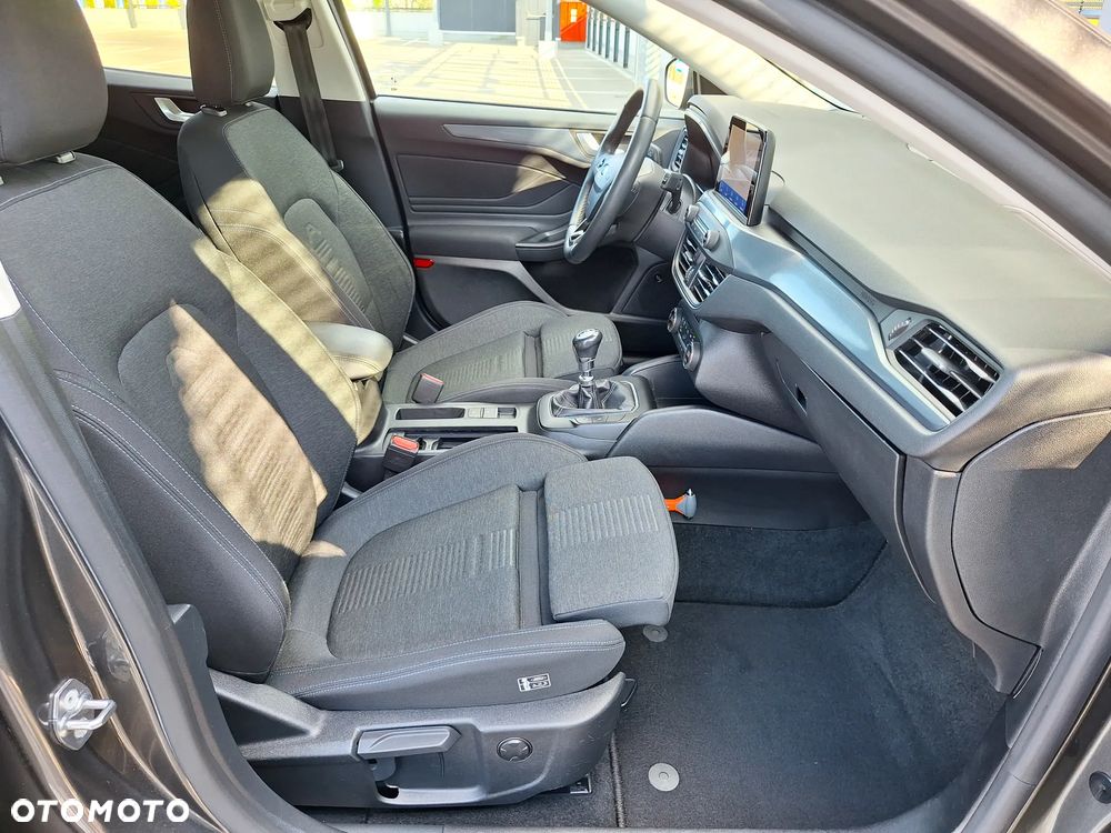 Ford Focus 1.5 EcoBoost Active Business - 29