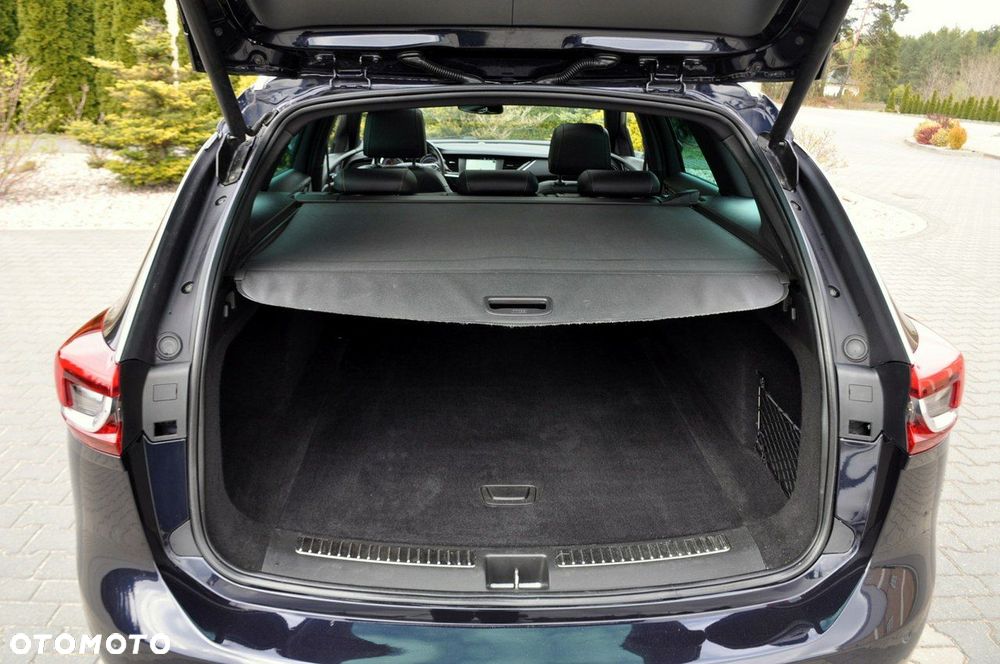 Opel Insignia - 37
