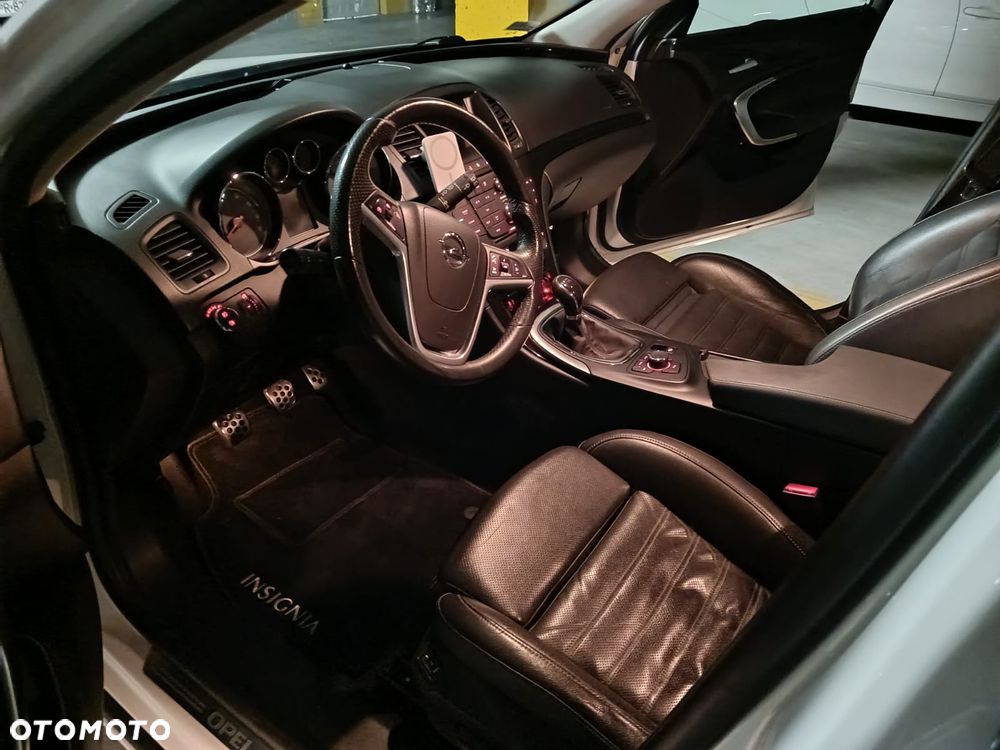 Opel Insignia 2.8 T V6 Cosmo 4x4 - 18
