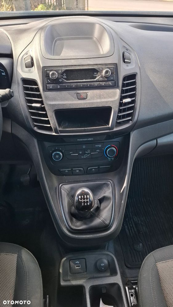 Ford Transit Connect - 15