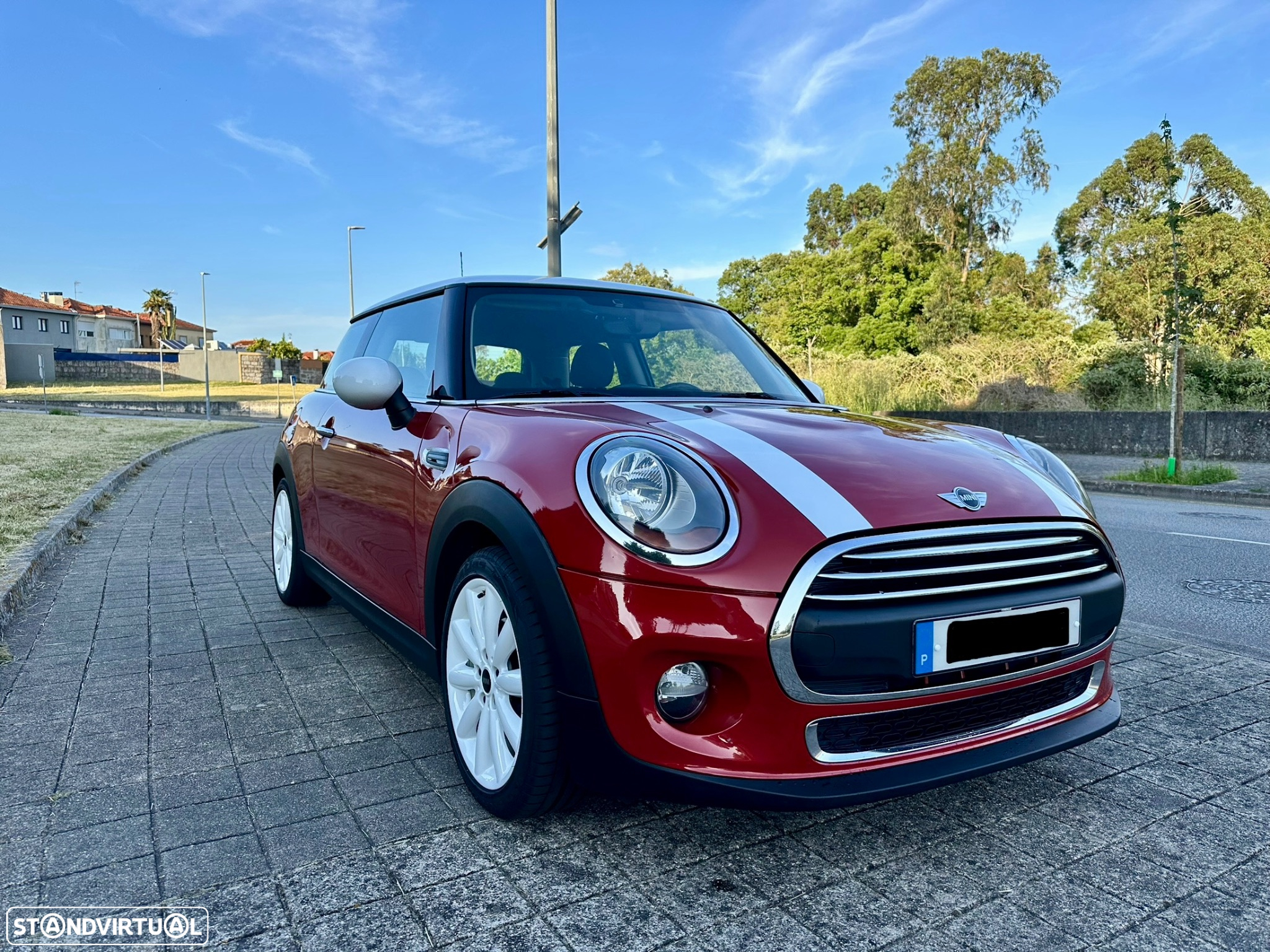 MINI 3 Portas One D - 10