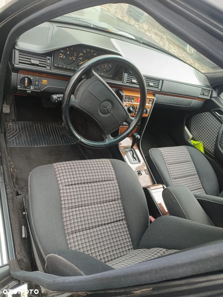 Mercedes-Benz W124 (1984-1993) - 7