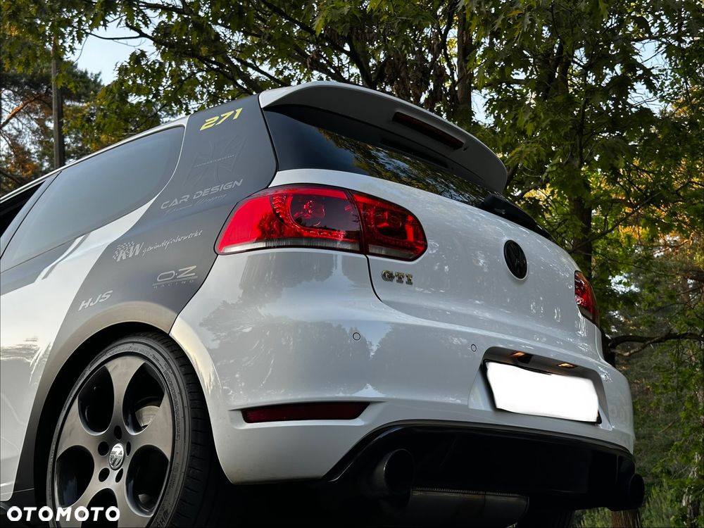 Volkswagen Golf 2.0 TSI 4Mot R - 17
