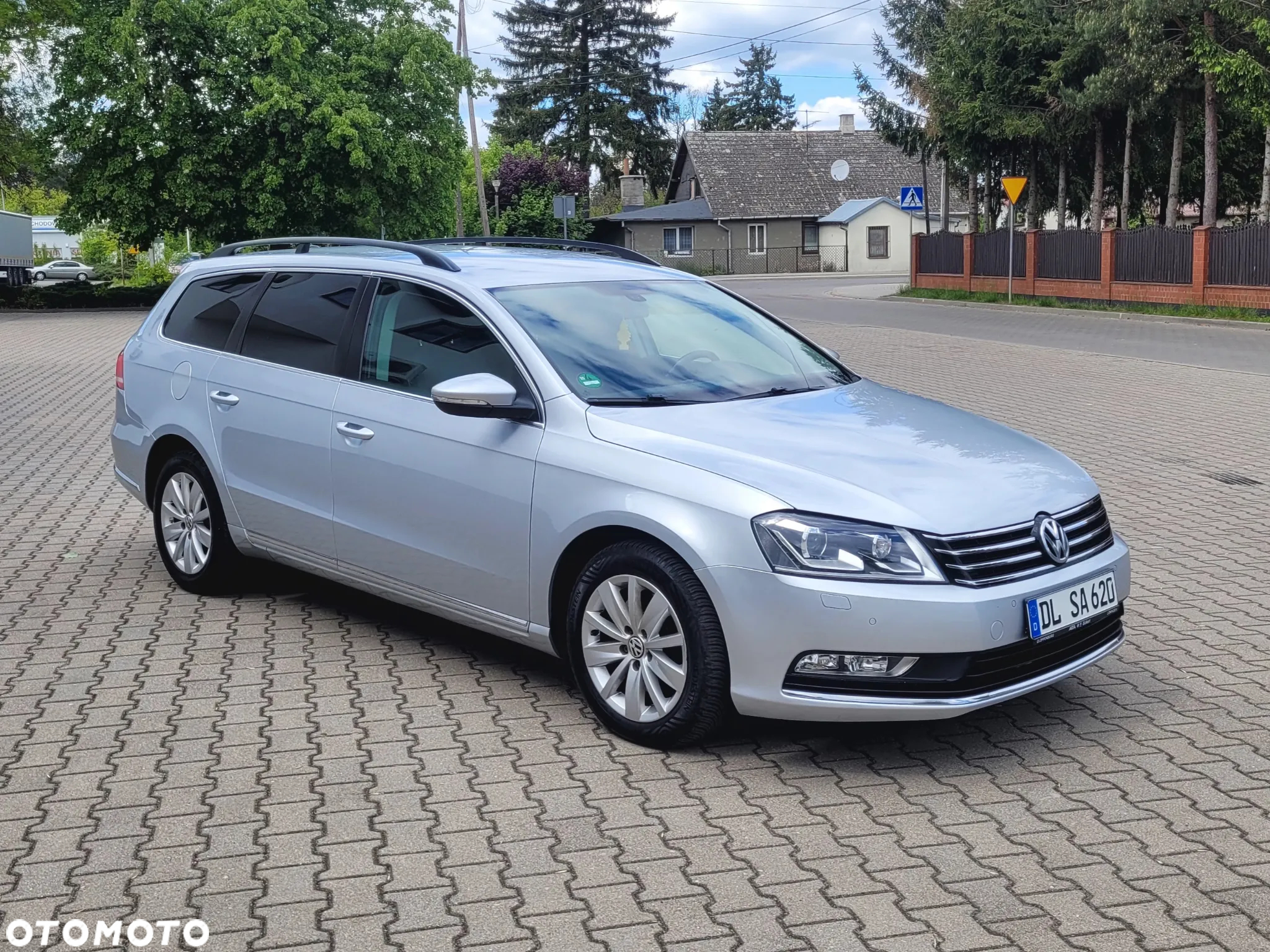 Volkswagen Passat 2.0 TDI Comfortline DSG - 13