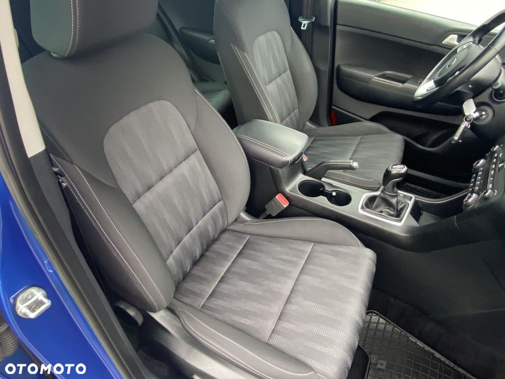 Kia Sportage - 16