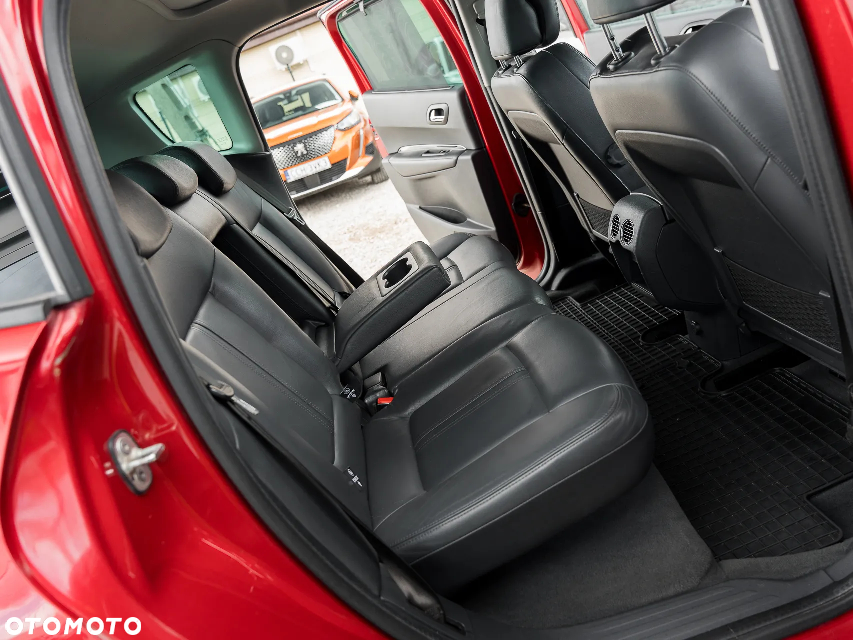 Peugeot 3008 HDi 150 Active - 14