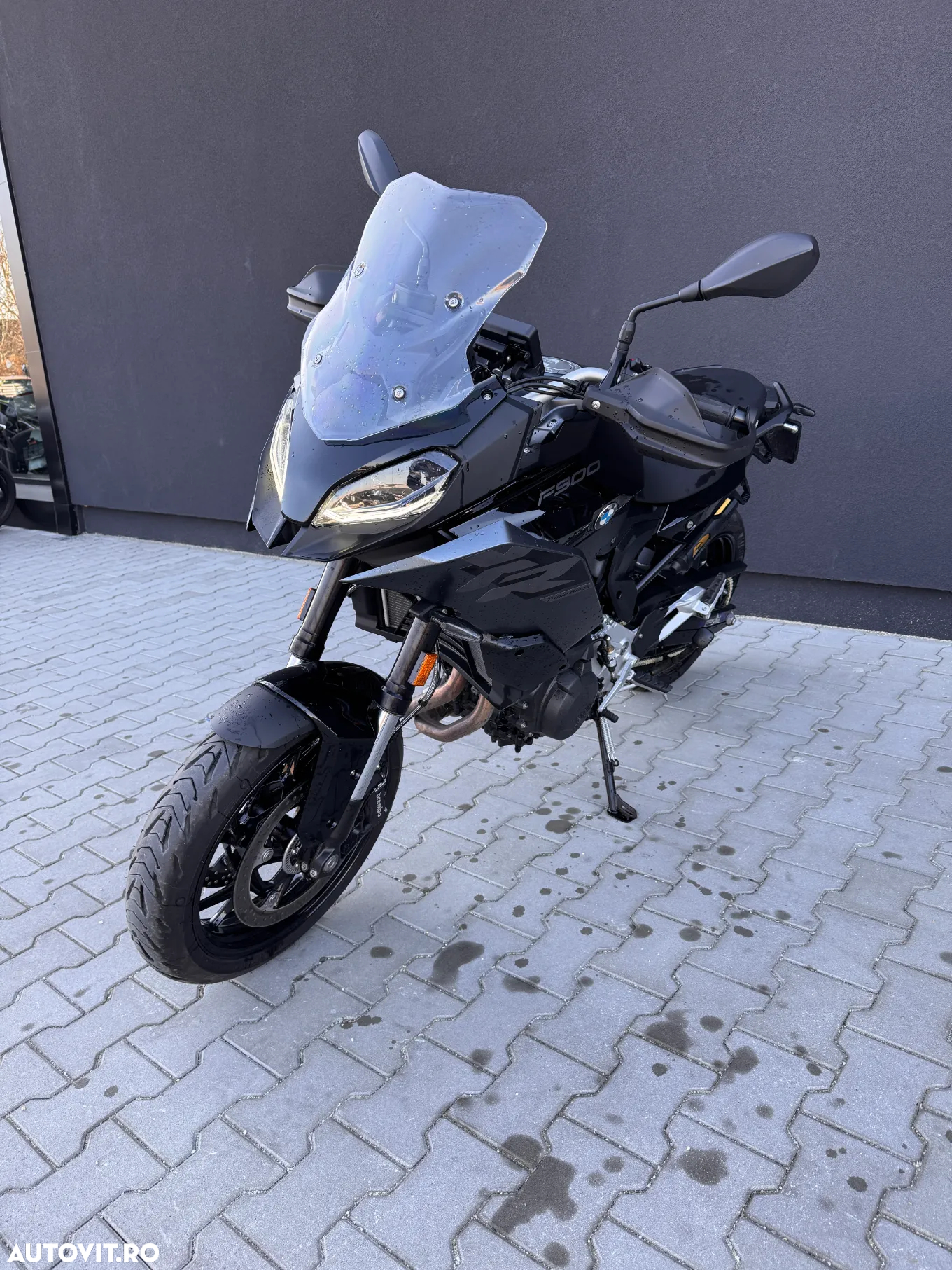 BMW F900XR - 3