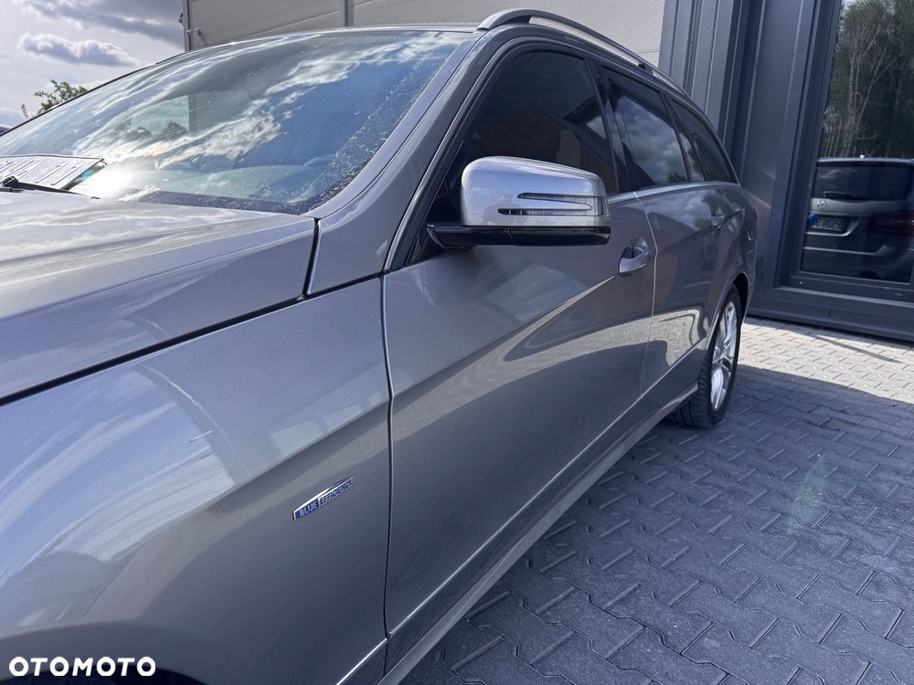 Mercedes-Benz Klasa E 250 CDI DPF BlueEFFICIENCY 7G-TRONIC Avantgarde - 5