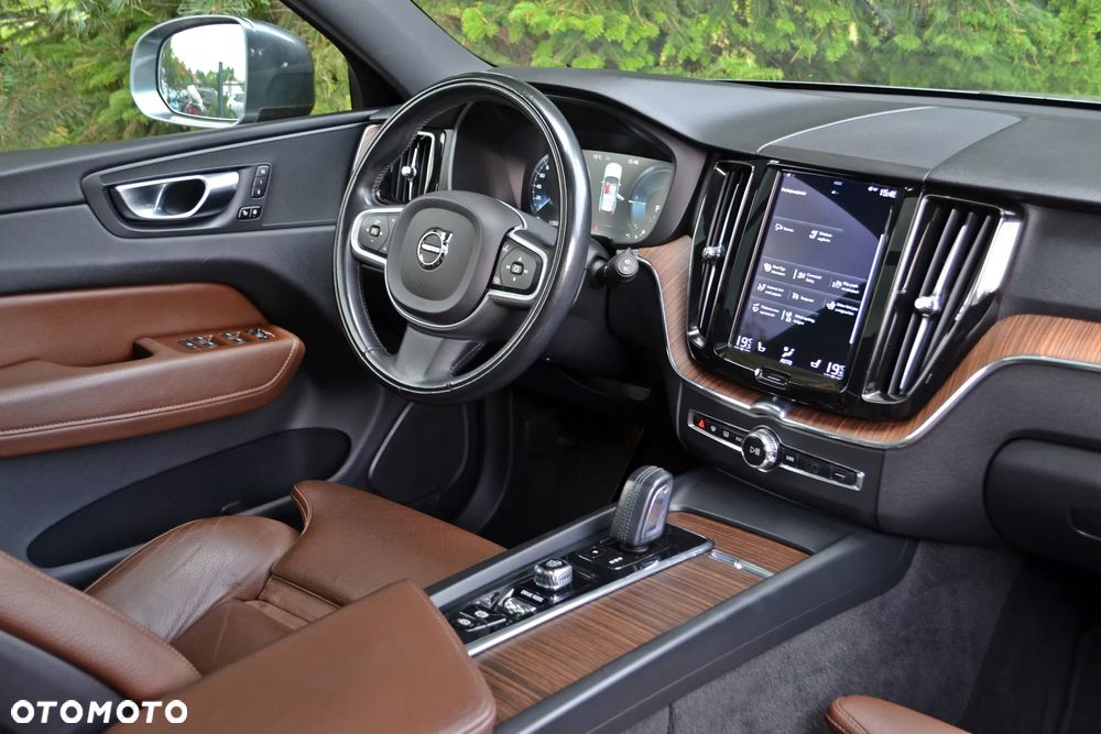 Volvo XC 60 - 23
