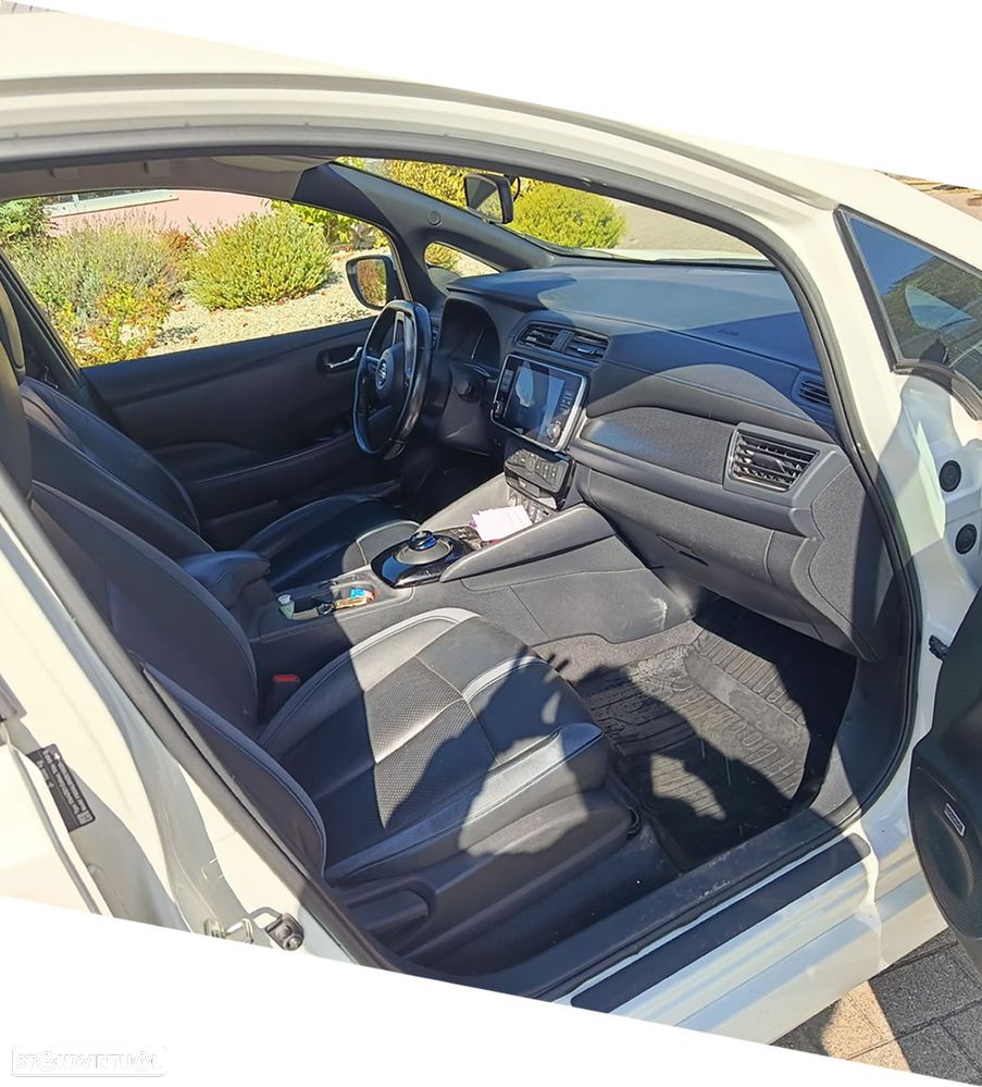 Nissan Leaf - 8