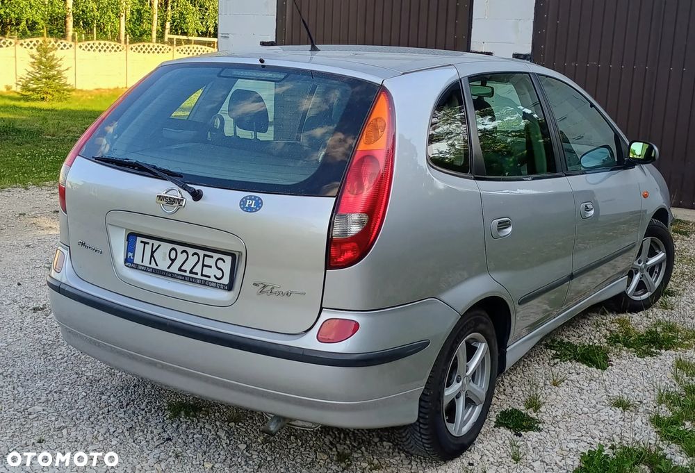 Nissan Almera - 5