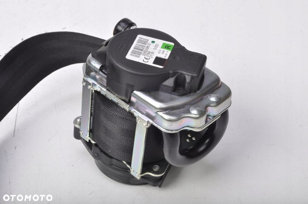 AUDI A4 B9 PAS BEZPIECZEŃSTWA PRAW PRZÓD 8W0857706 - 8