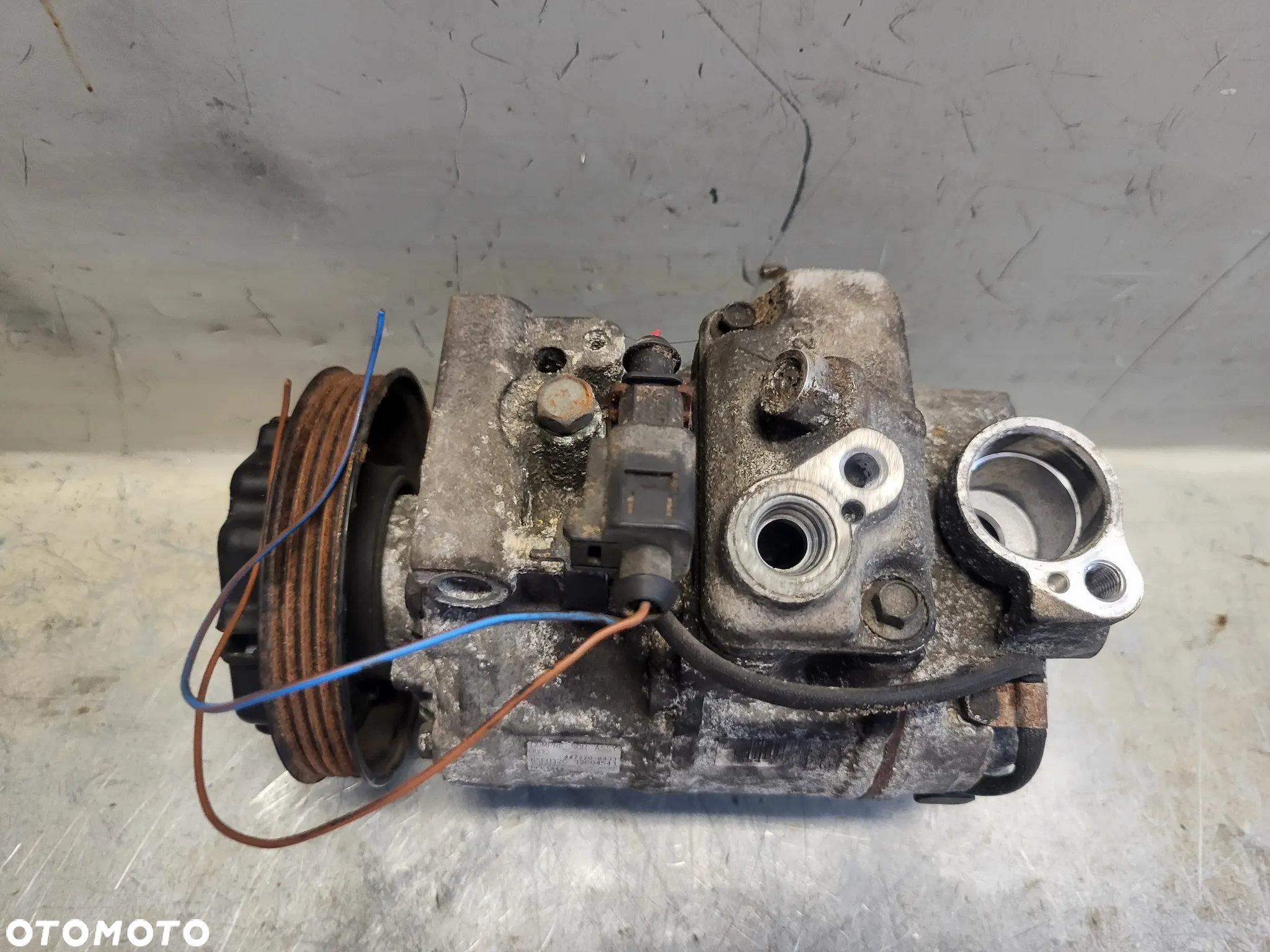 SPRĘŻARKA KLIMATYZACJI AUDI A4 B6 B7 447220-8433 - 4