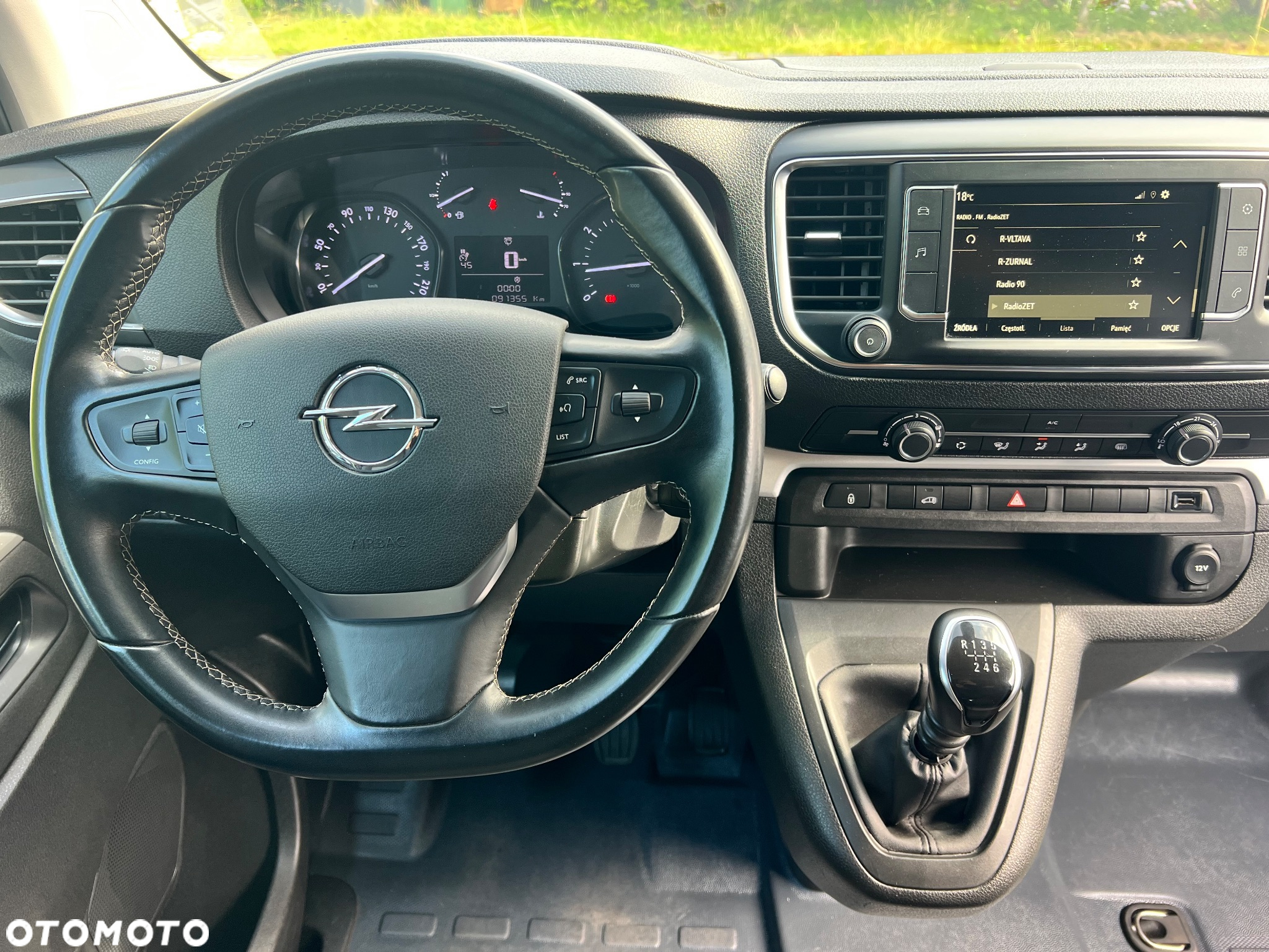 Opel Vivaro - 26