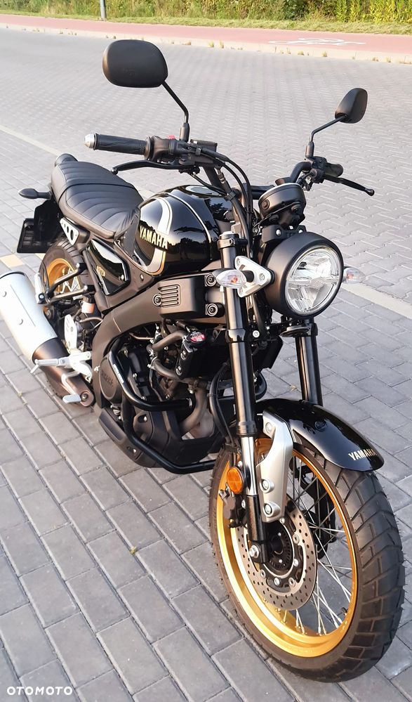 Yamaha XSR - 3