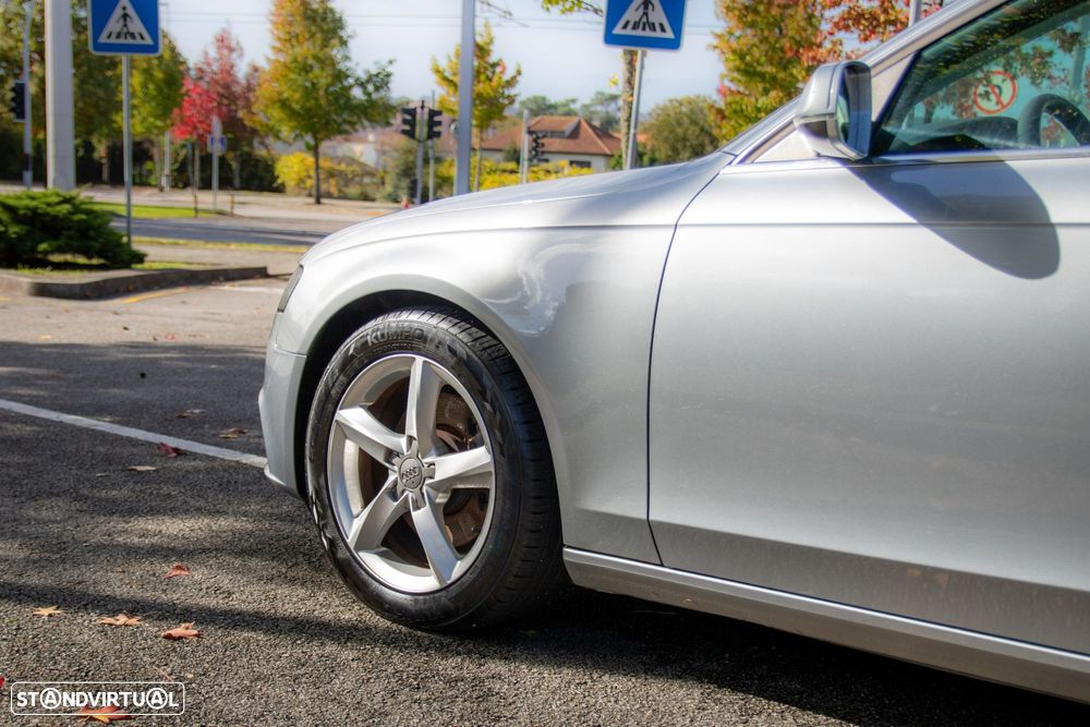 Audi A4 Avant 2.0 TDI Advance - 15