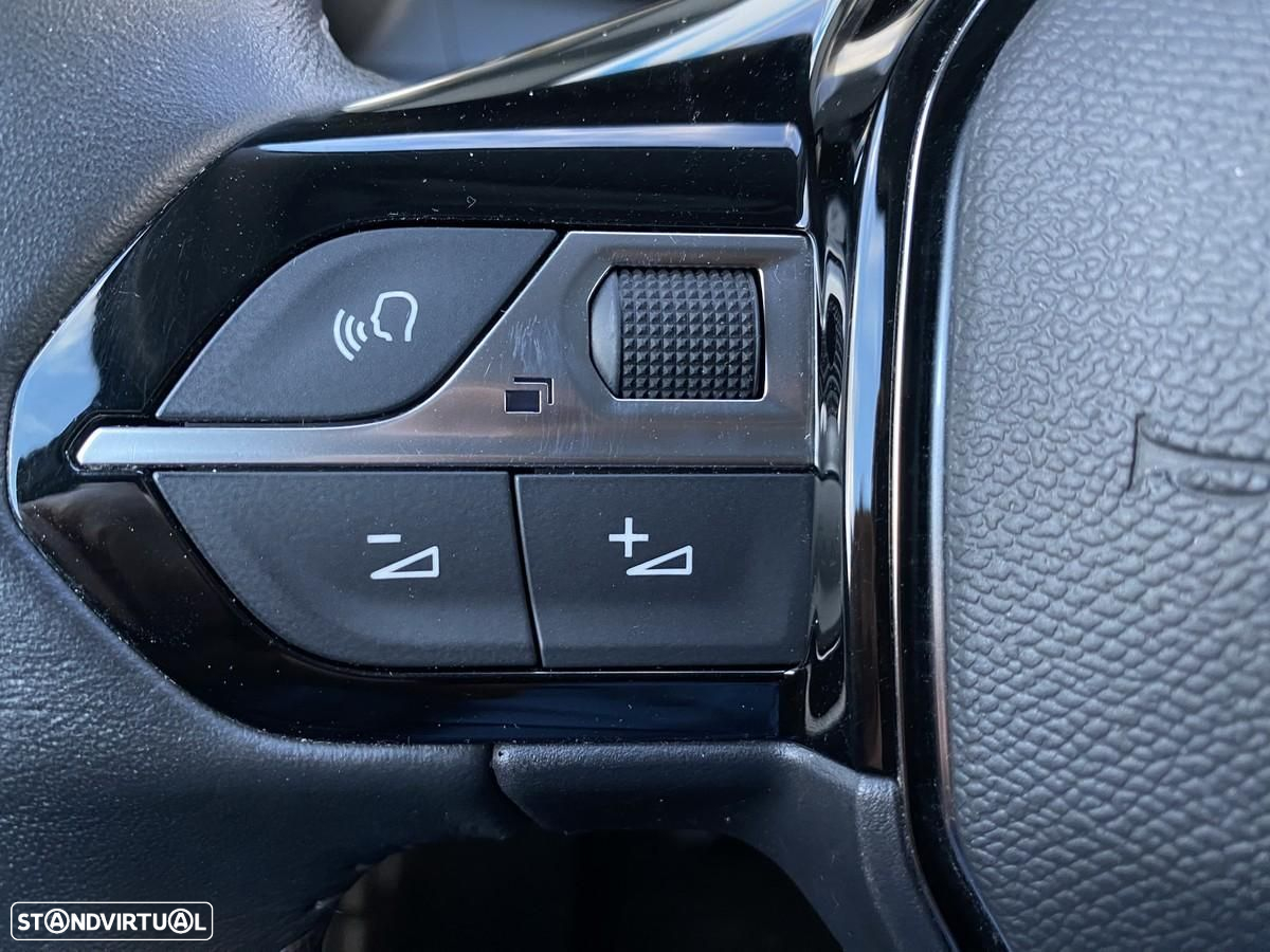 Peugeot 208 1.2 PureTech Active - 20