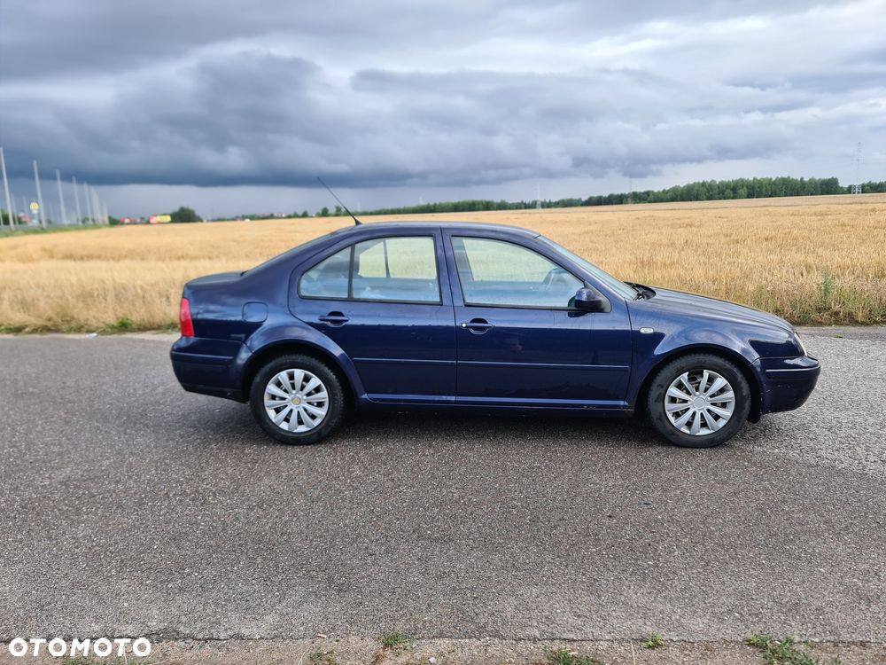 Volkswagen Bora - 8