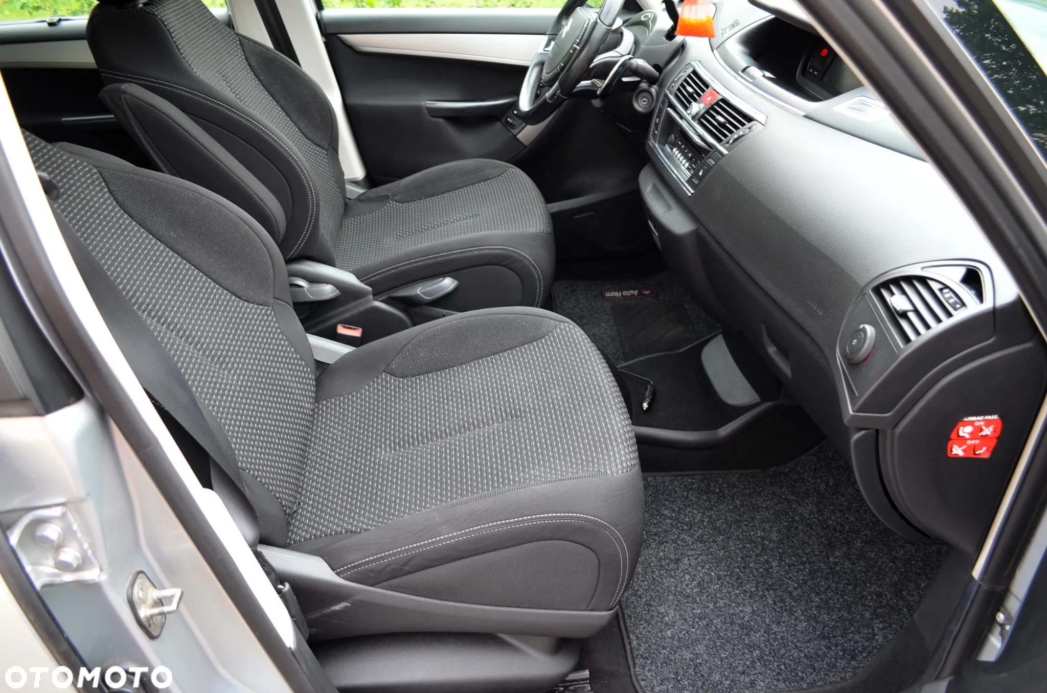Citroën C4 Grand Picasso - 14