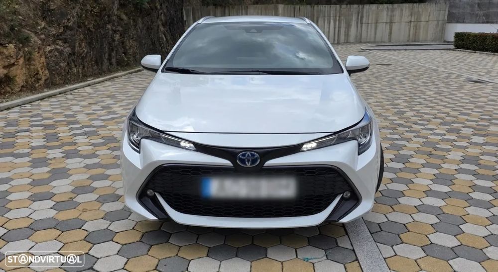 Toyota Corolla Touring Sports 1.8 Hybrid Comfort+P.Sport - 4