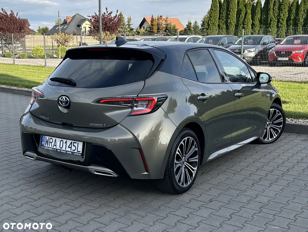 Toyota Corolla - 22