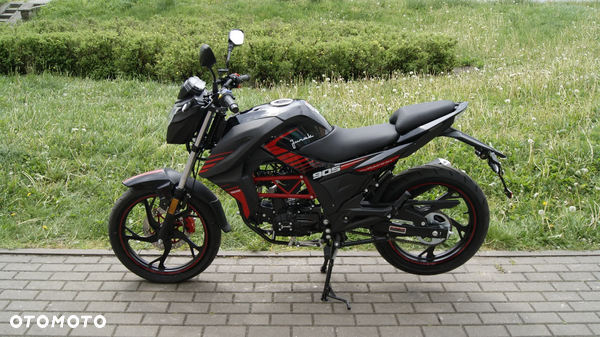 Junak 905