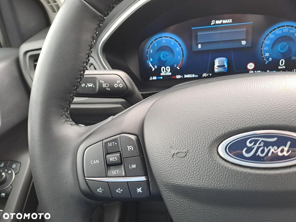 Ford Focus 1.0 EcoBoost mHEV Titanium X - 22