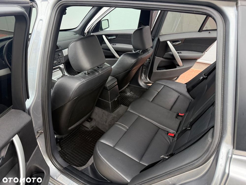 BMW X3 xDrive20d - 11