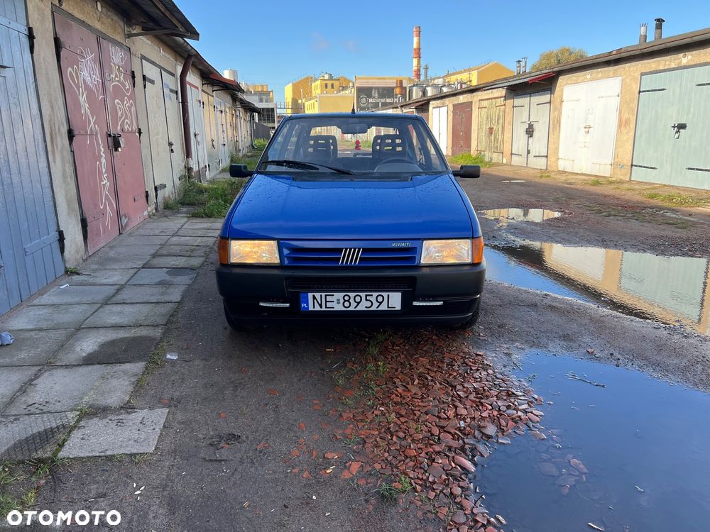 Fiat Uno 899 - 3