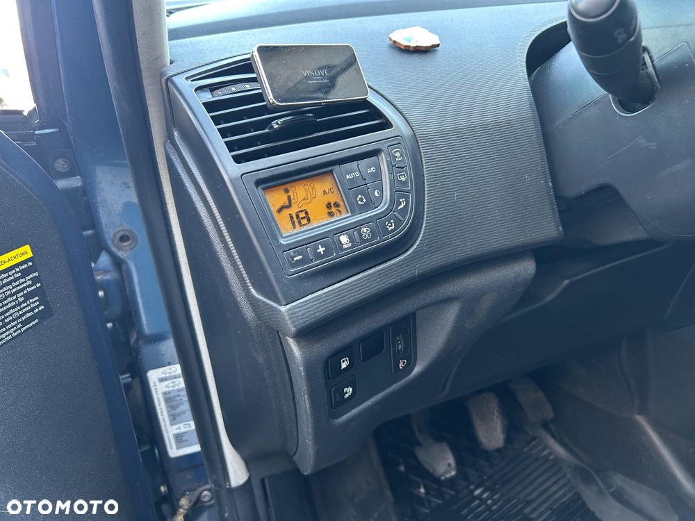Citroën C4 HDi 110 FAP Exclusive - 17