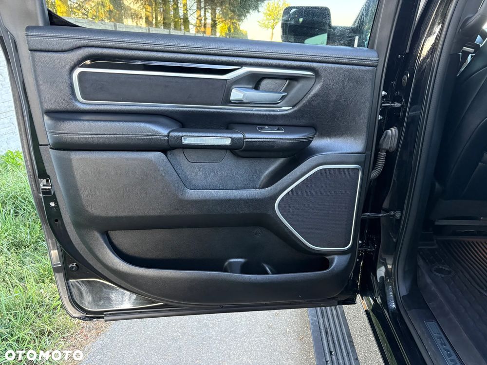Dodge RAM - 31