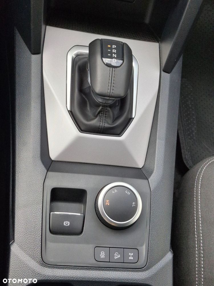Volkswagen Amarok 2.0 TDi 4MOTION Life - 17