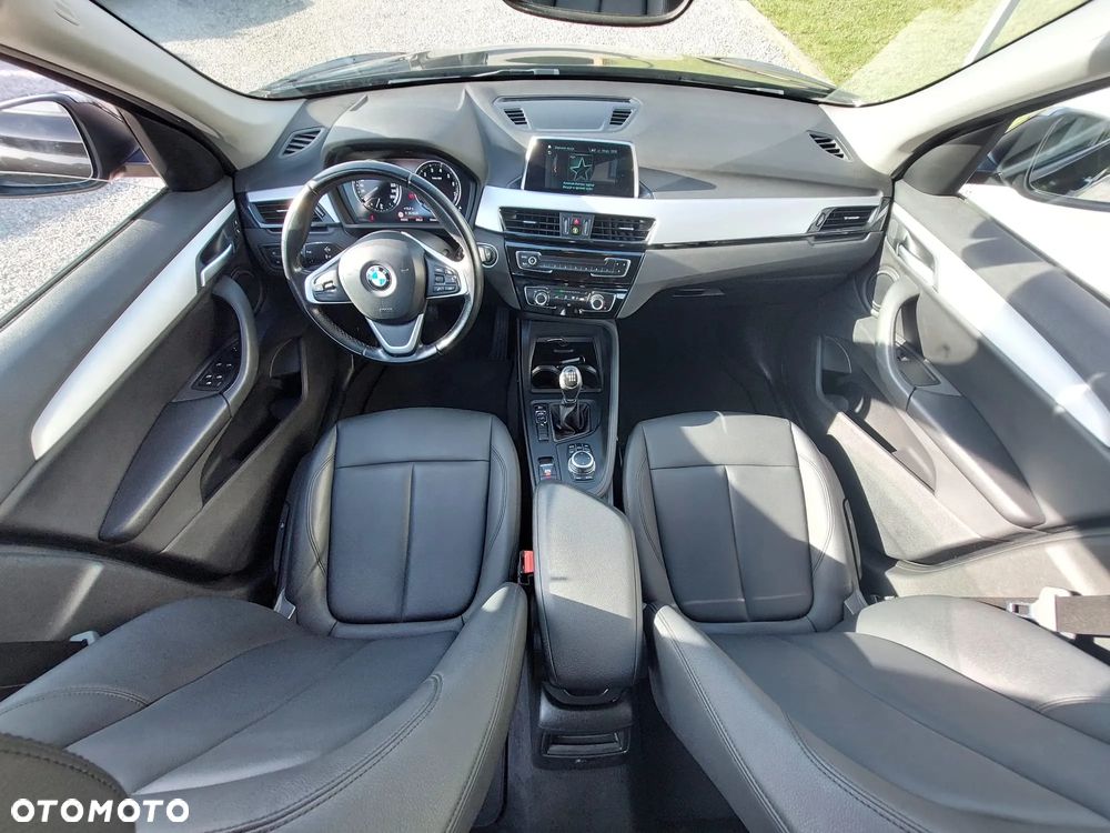 BMW X1 sDrive18i Advantage - 2