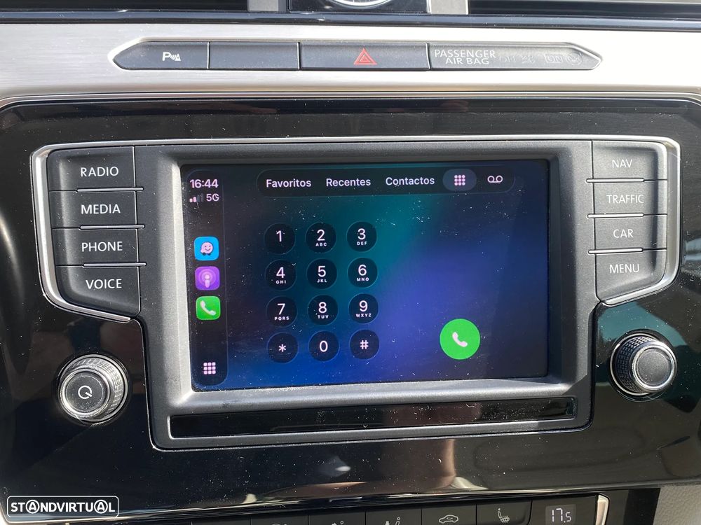 VW Passat Variant 2.0 TDI Highline DSG - 23