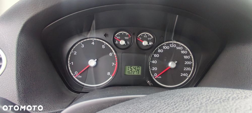 Ford Focus 1.6 Sport - 24
