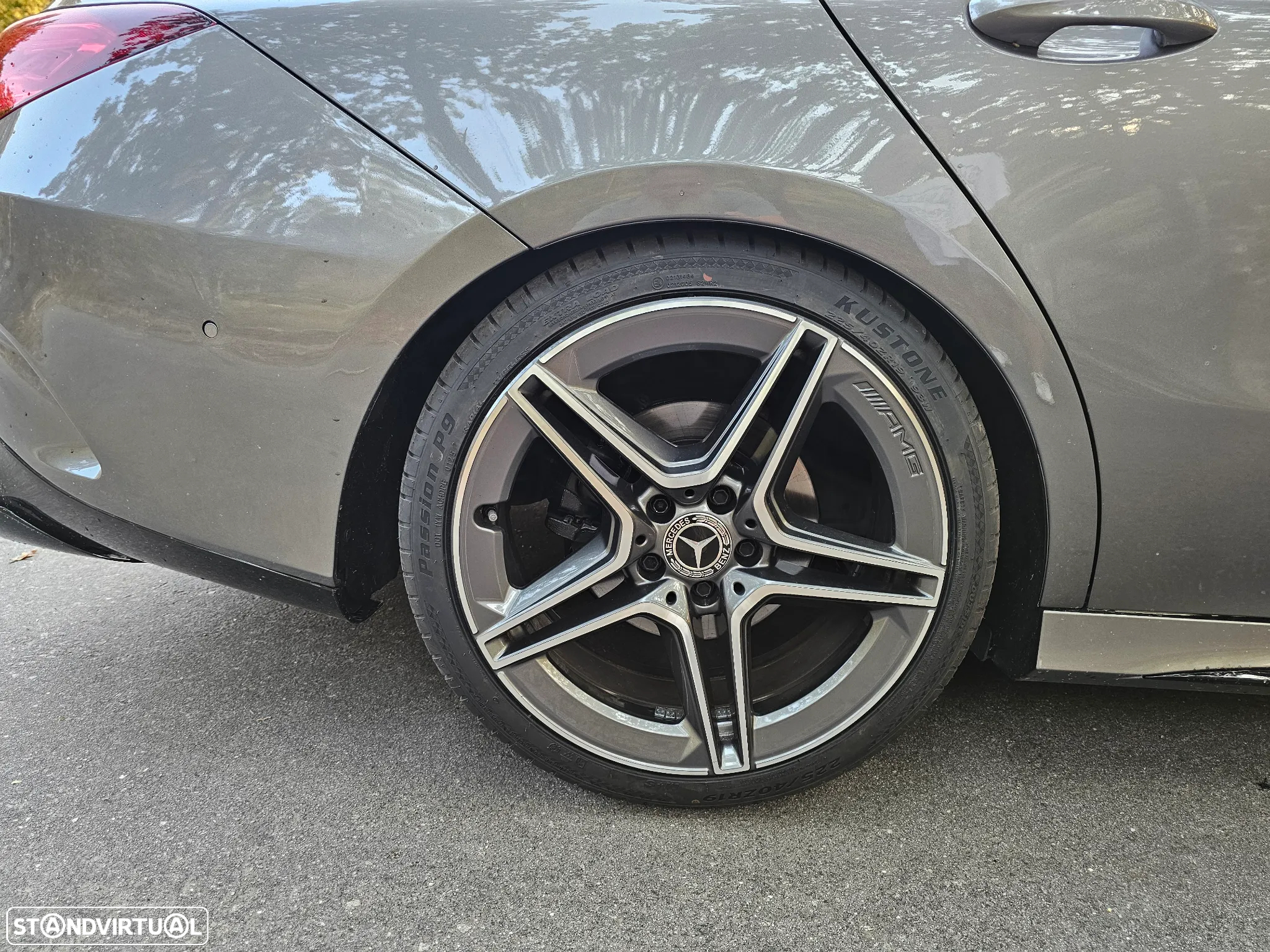 Mercedes-Benz CLA 200 d Shooting Brake 8G-DCT AMG Line - 10