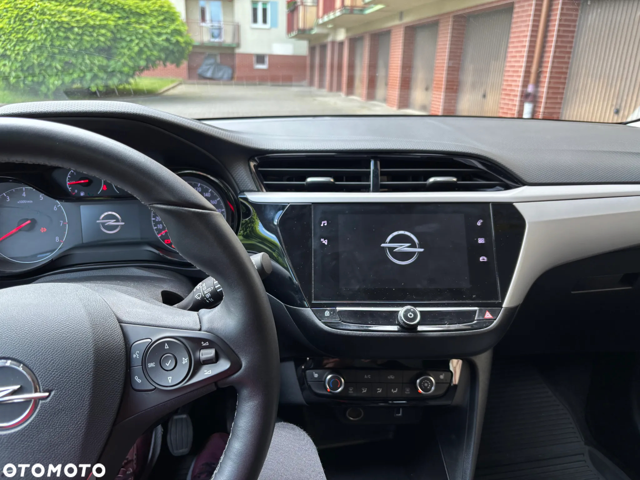 Opel Corsa 1.2 Edition S&S - 10