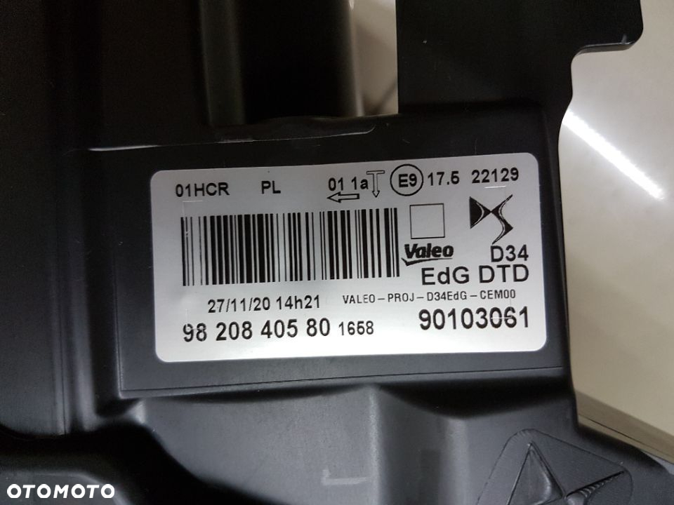 CITROEN DS3 CROSSBACK 19- LAMPA PRZEDNIA LEWA LUB PRAWA - 8