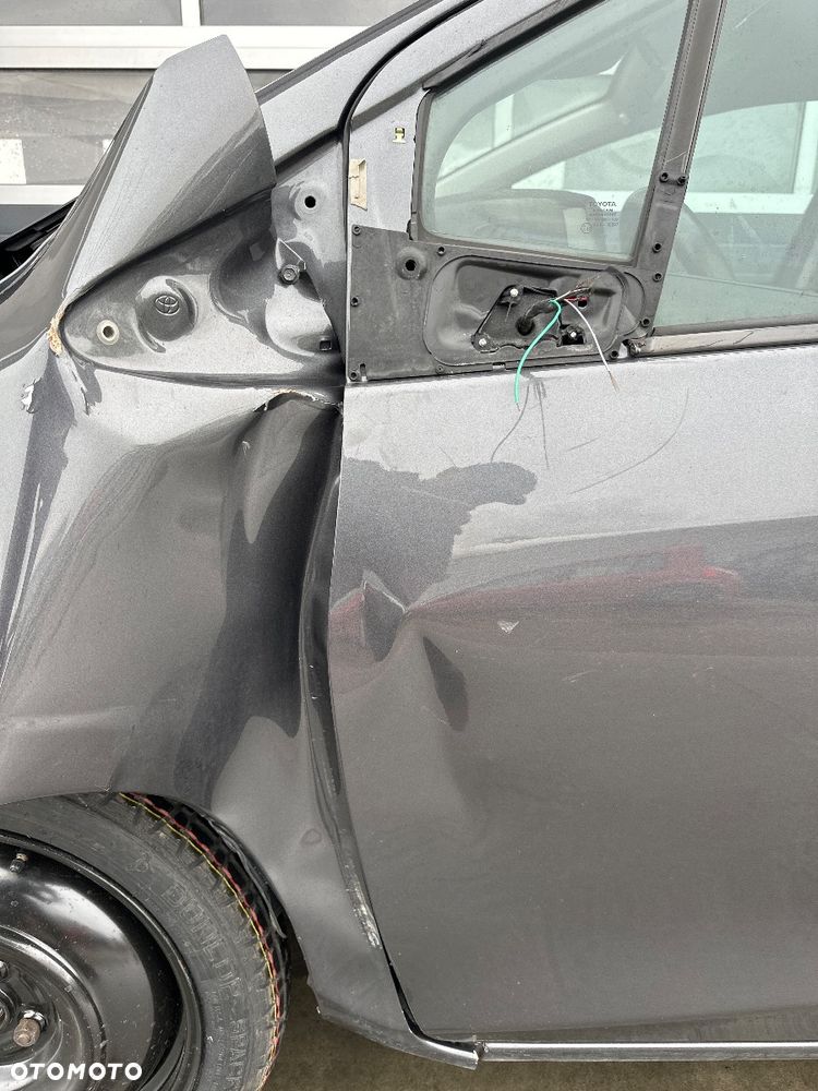 Toyota Yaris 1.5 Active - 14