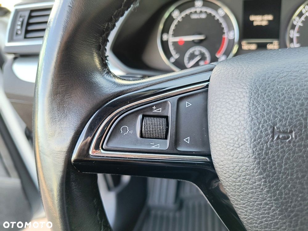 Skoda Superb 2.0 TDI Ambition - 17