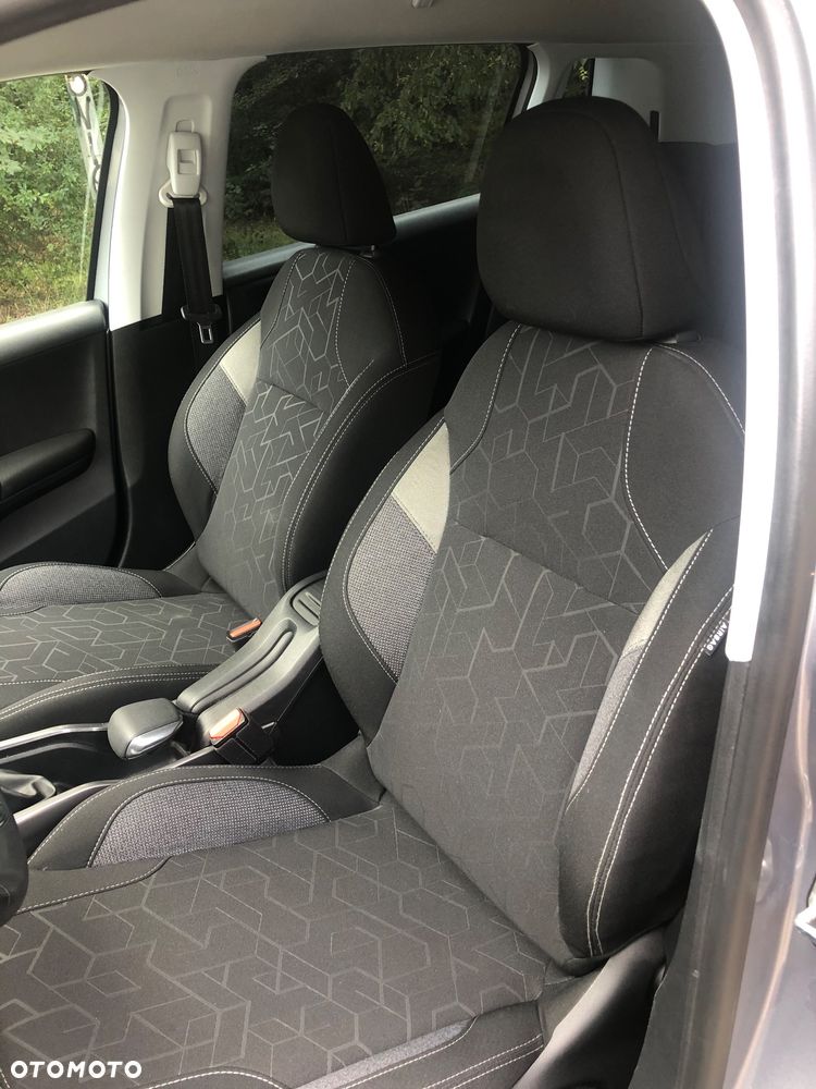 Peugeot 2008 1.2 Pure Tech Style S&S - 18