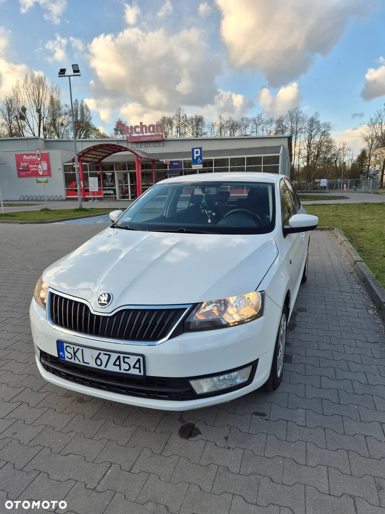 Skoda RAPID 1.6 TDI DPF Ambition Max - 2