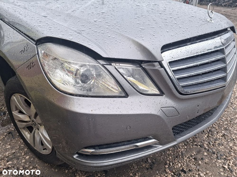 MERCEDES W212 SEDAN ZDERZAK PRZEDNI PRZOD 792 - 3