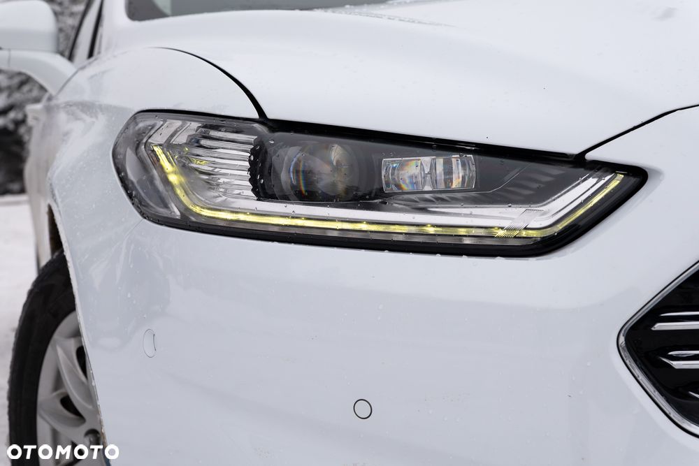 Ford Mondeo 2.0 TDCi Titanium PowerShift - 9