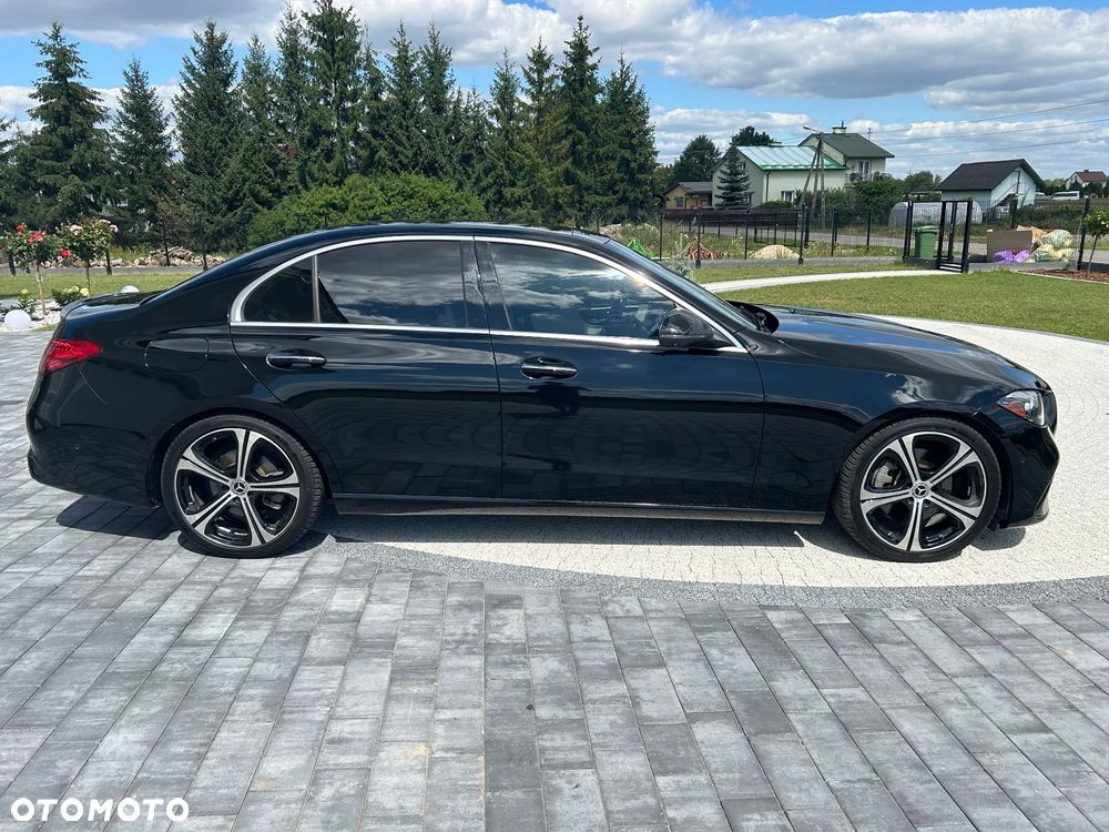 Mercedes-Benz Klasa C 300 9G-TRONIC - 5