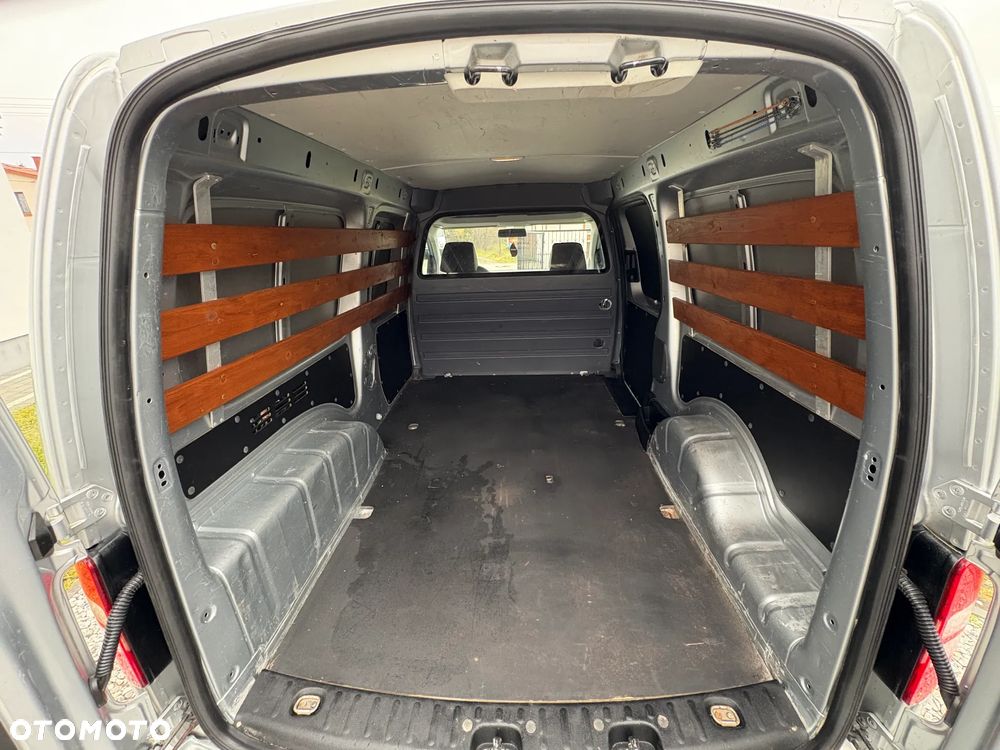 Volkswagen Caddy - 8